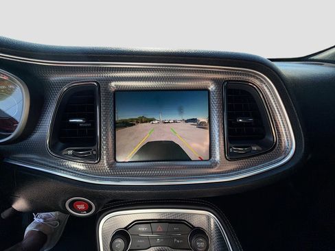 Used 2016 Dodge Challenger SRT Hellcat image 14