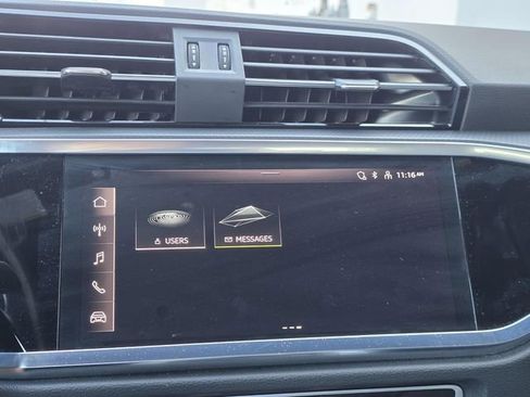 Used 2024 Audi Q3 2.0T Premium image 16