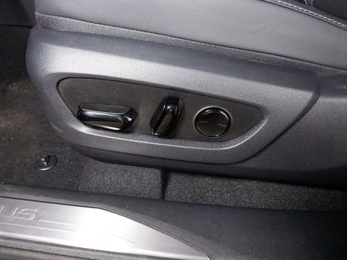 Used 2025 Lexus RX 350h w/ Convenience Package image 10