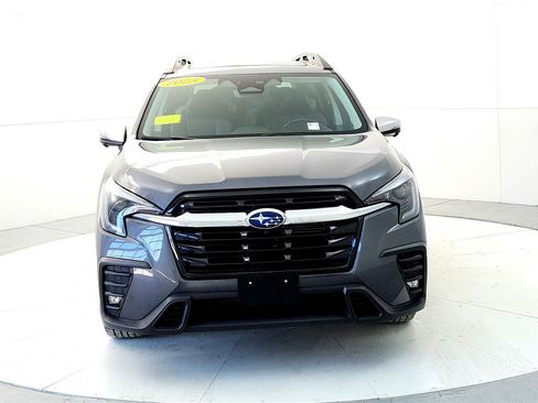 Used 2023 Subaru Ascent Limited w/ Technology Package image 8