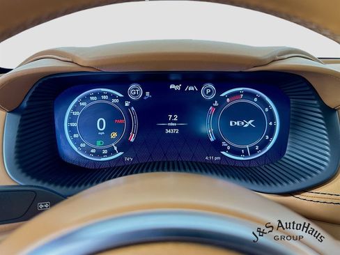 Used 2022 Aston Martin DBX AWD/4WD image 15