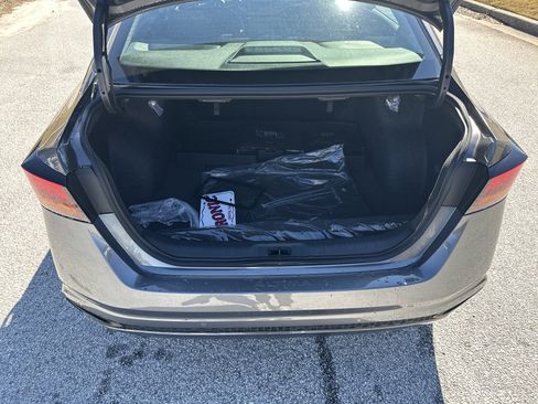 New 2025 Nissan Altima 2.5 SV image 18