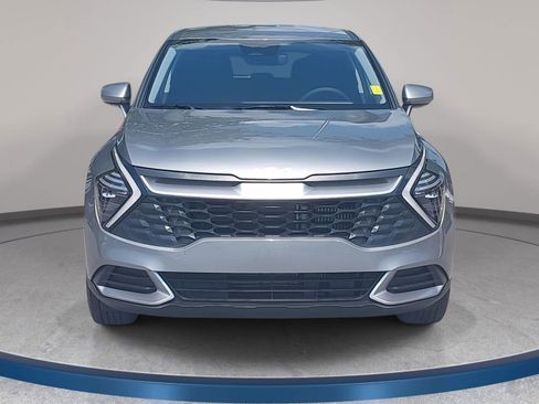 New 2025 Kia Sportage LX image 2
