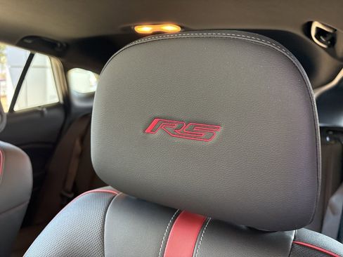 Certified 2024 Chevrolet Trax RS w/ Sunroof Package image 15