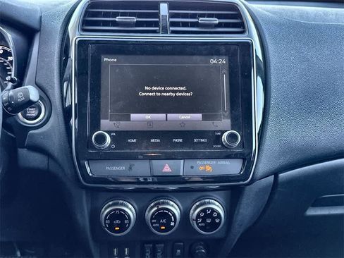 Used 2021 Mitsubishi Outlander Sport SE image 17