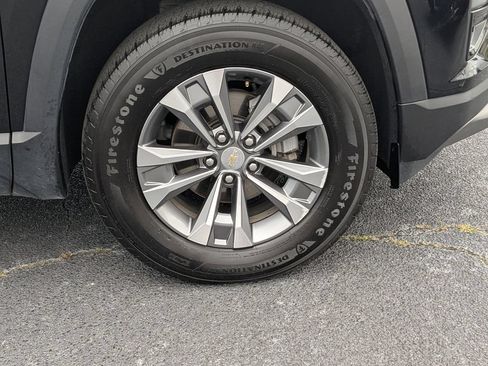Used 2025 Chevrolet Equinox LT w/ Convenience Package II FWD image 13