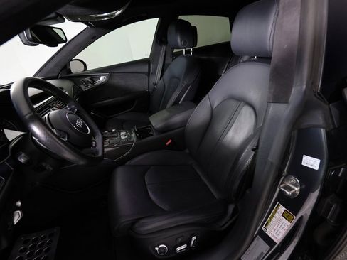 Used 2016 Audi RS 7 Prestige w/ Carbon-Optic Package image 17