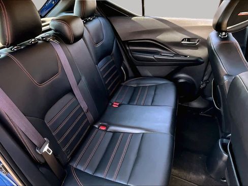 Used 2019 Nissan Kicks SR w/ SR Premium Package FWD image 18