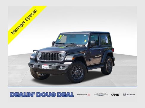 Used 2026 Jeep Wrangler Sport AWD/4WD image 1