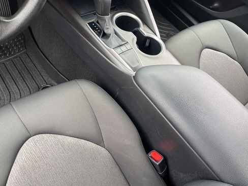 Used 2023 Toyota Camry LE image 20
