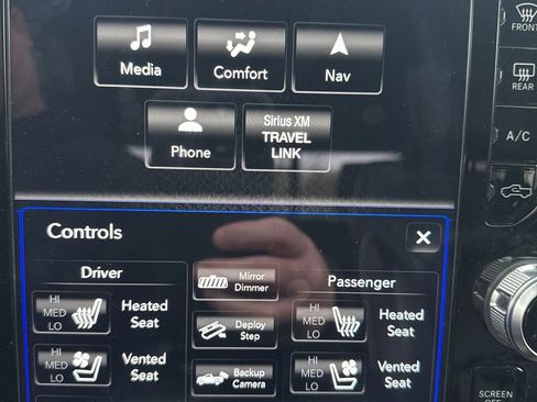 Used 2020 RAM 1500 Limited AWD/4WD image 13