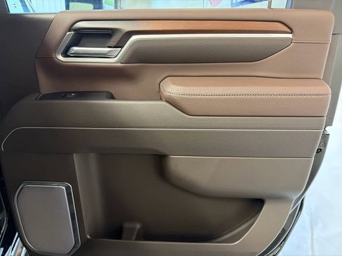 New 2026 GMC Sierra 2500 Denali w/ Denali Reserve Package image 35