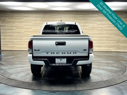 Used 2023 Toyota Tacoma TRD Sport AWD/4WD image 19