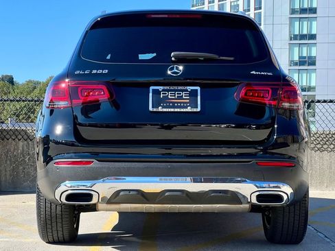 Certified 2022 Mercedes-Benz GLC 300 4MATIC image 6