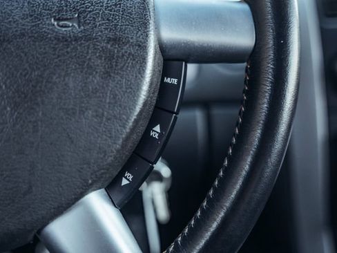 Used 2006 Pontiac GTO image 65