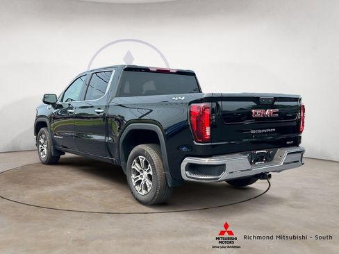 Used 2026 GMC Sierra 1500 SLT AWD/4WD image 5