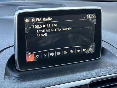 Used 2016 MAZDA MAZDA3 i Sport w/ Preferred Equipment Package image 19