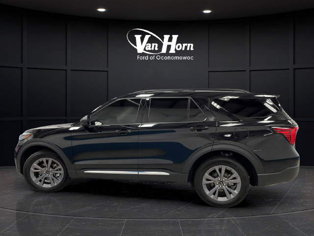 Used 2025 Ford Explorer Active w/ Active Comfort Package AWD/4WD image 4