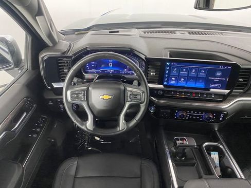 Used 2024 Chevrolet Silverado 1500 LTZ w/ LTZ Premium Package image 15