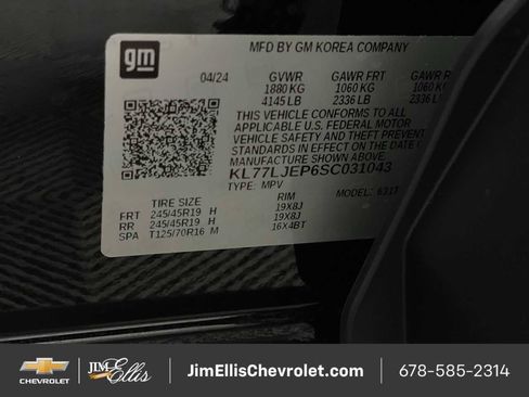 Certified 2025 Chevrolet Trax RS w/ Sunroof Package FWD image 32
