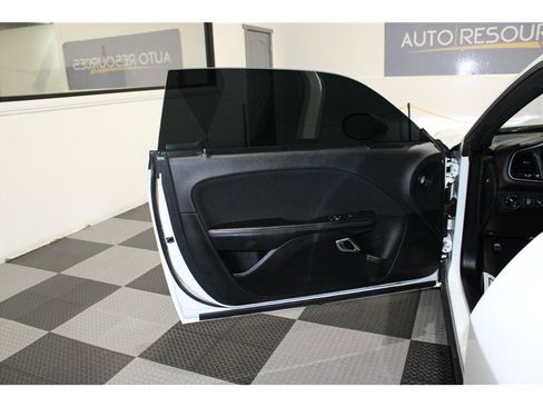 Used 2020 Dodge Challenger GT w/ Driver Convenience Group image 11