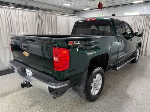 Used 2015 Chevrolet Silverado 2500 LT w/ LT Convenience Package AWD/4WD image 4
