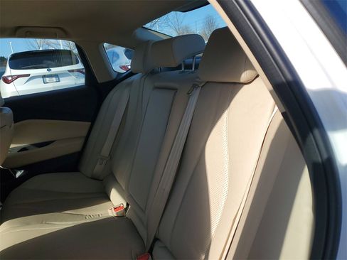 Certified 2025 Acura TLX w/ Technology Package image 12