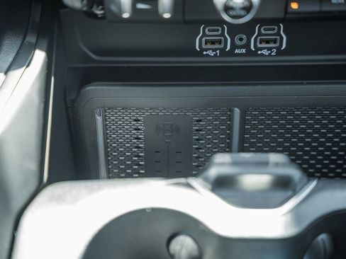 New 2026 RAM 1500 Laramie AWD/4WD image 30