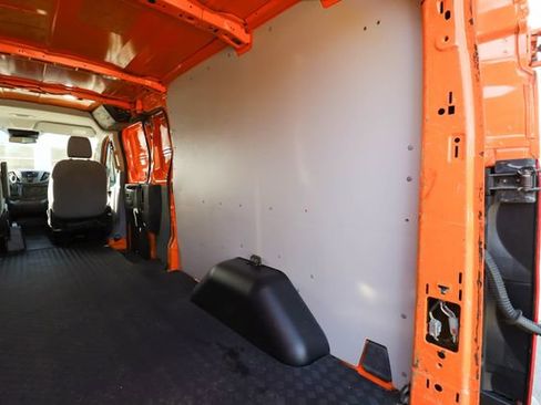 Used 2019 Ford Transit 150 148 Low Roof RWD image 31