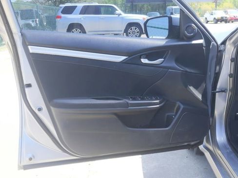 Used 2017 Honda Civic EX image 15