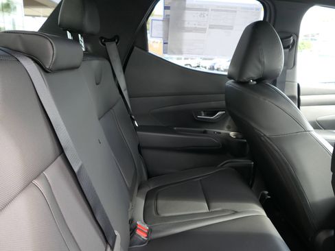New 2026 Hyundai Santa Cruz SEL FWD image 15
