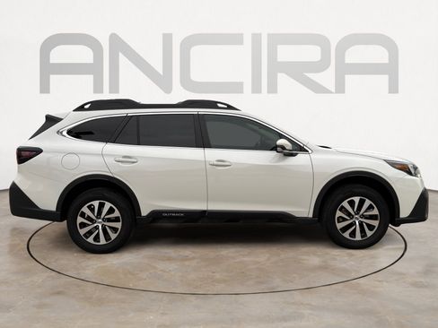 Used 2022 Subaru Outback Premium AWD/4WD image 12