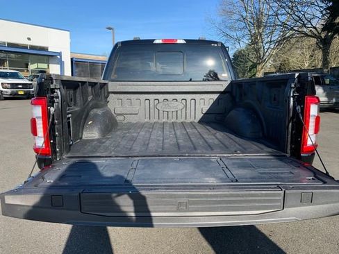 Used 2023 Ford F150 Limited image 5