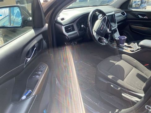 Used 2019 GMC Acadia SLE image 11