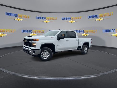 New 2026 Chevrolet Silverado 2500 LT AWD/4WD image 4