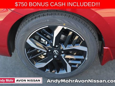 New 2025 Nissan Versa SR w/ Trunk Package image 6