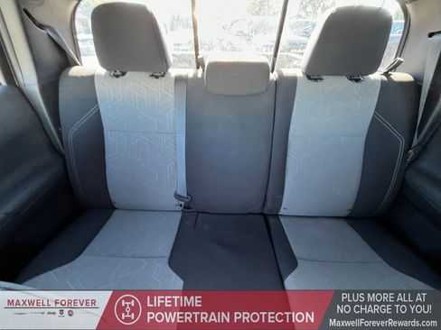 Used 2021 Toyota Tacoma TRD Sport image 5