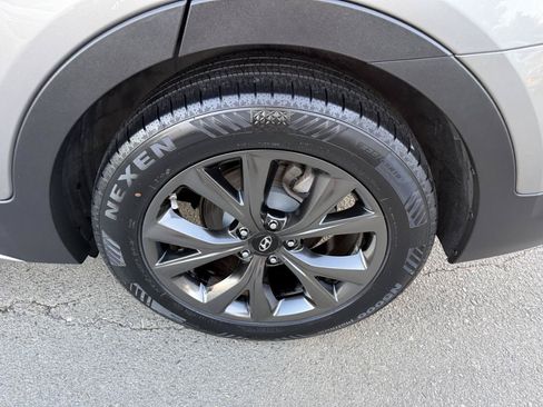 Used 2017 Hyundai Santa Fe Sport AWD/4WD image 7