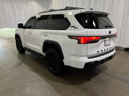 Certified 2024 Toyota Sequoia Limited w/ TRD Off-Road Package AWD/4WD image 6