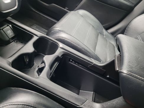 Used 2017 Honda CR-V EX-L image 26