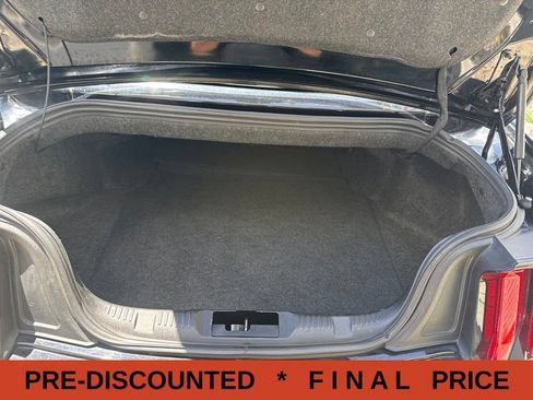 Used 2022 Ford Mustang GT Premium RWD image 33