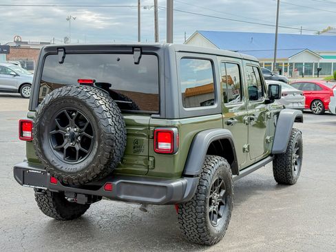 Used 2024 Jeep Wrangler Willys image 11