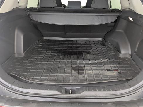 Used 2022 Toyota RAV4 LE image 21