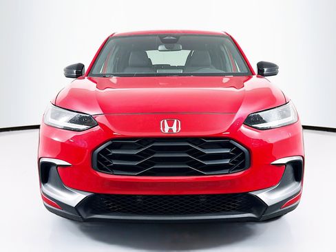 Used 2025 Honda HR-V Sport image 2