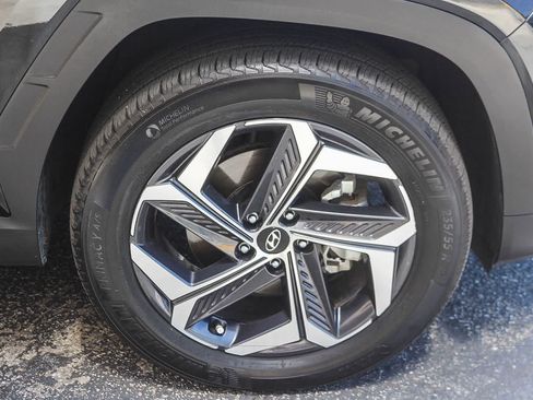 Certified 2024 Hyundai Tucson SEL AWD/4WD image 12
