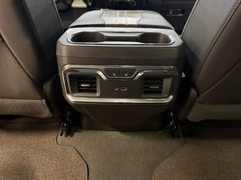Used 2024 Chevrolet Silverado 1500 High Country w/ Technology Package AWD/4WD image 22
