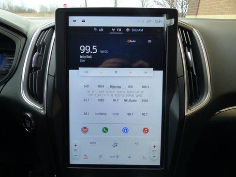 Used 2023 Ford Edge Titanium w/ Equipment Group 301A image 29