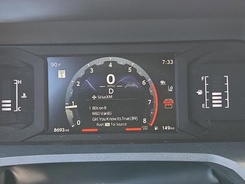 Used 2025 Toyota 4Runner SR5 RWD image 25