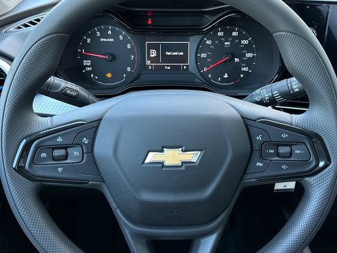 New 2026 Chevrolet Trax LS w/ LS Convenience Package FWD image 22