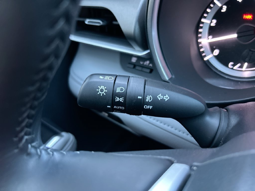 Certified 2025 Toyota Highlander XLE FWD image 21